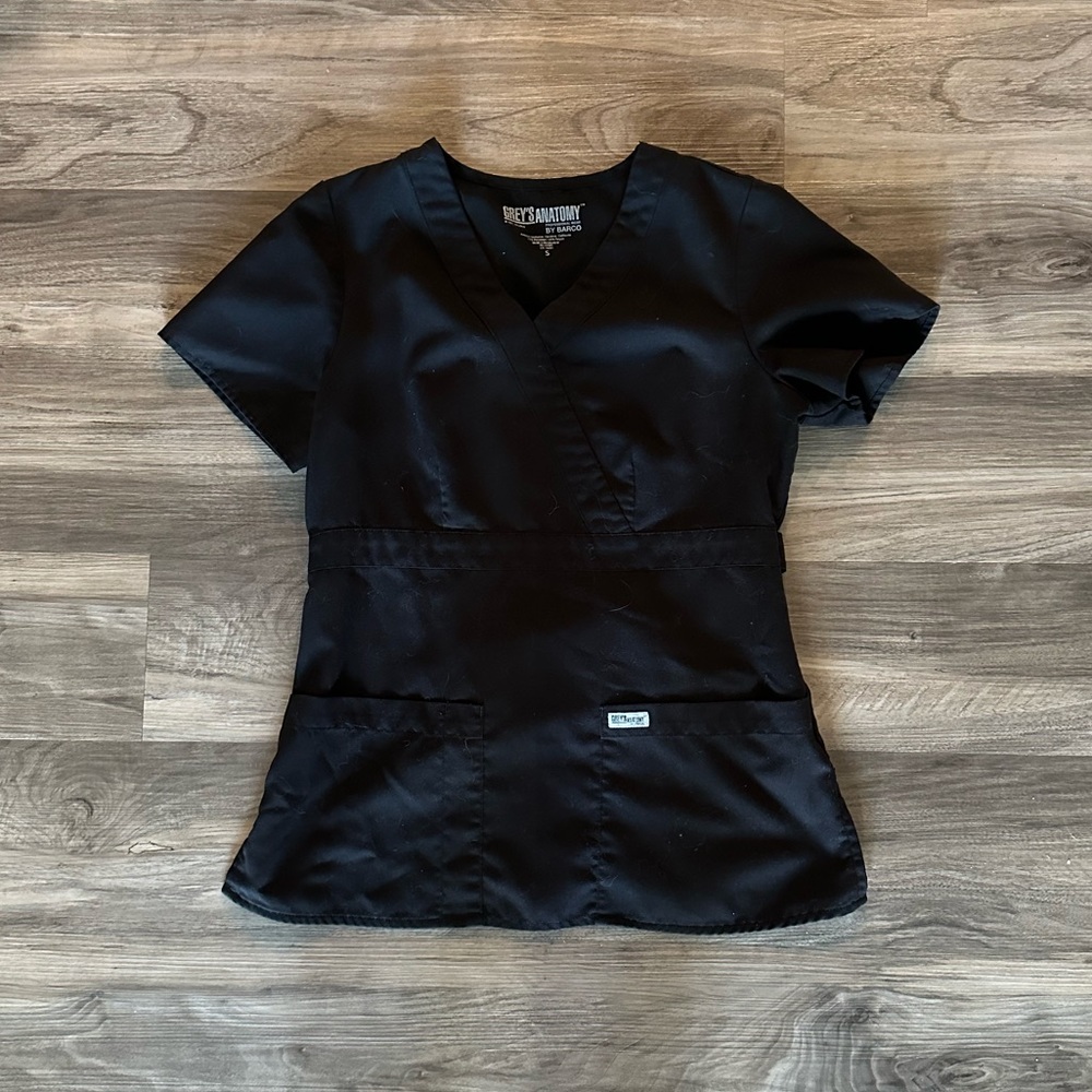 GREYS ANATOMY SCRUB TOP BLACK SIZE SMALL